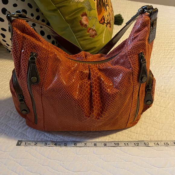 Apt9 Hobo - Picture 5 of 11